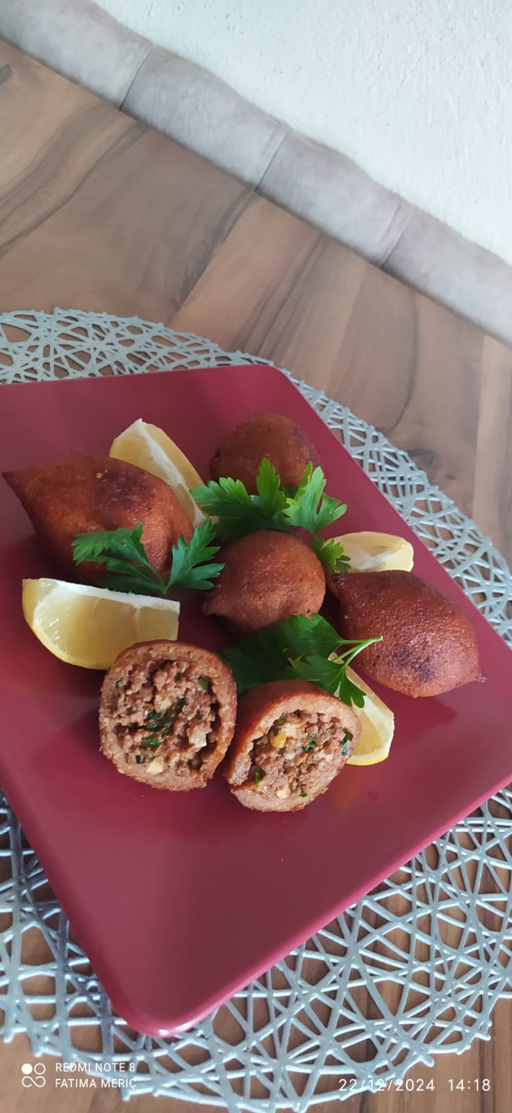 İçli Köfte | Tatlı Rota
