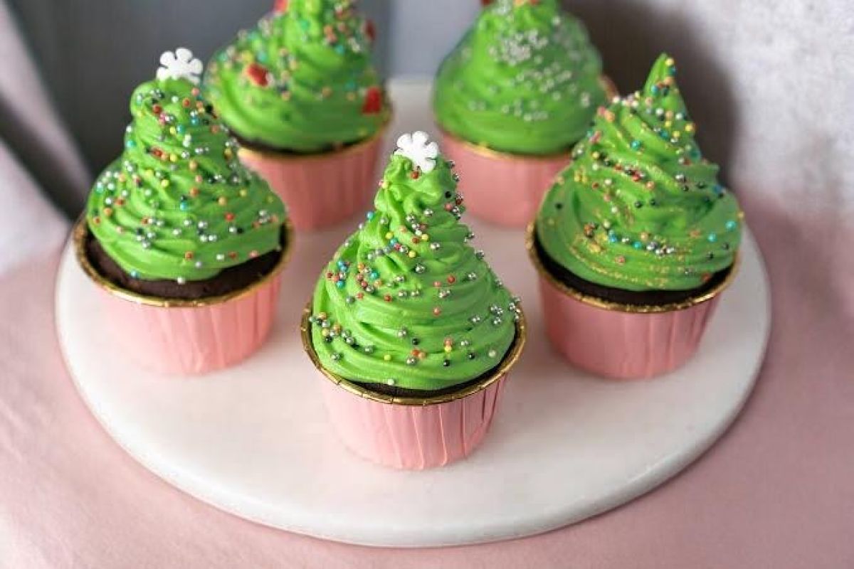 Yılbaşı Ağacı Temalı CupCake